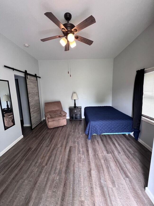 Photo - 1616 N 2nd St Unidad 1616B