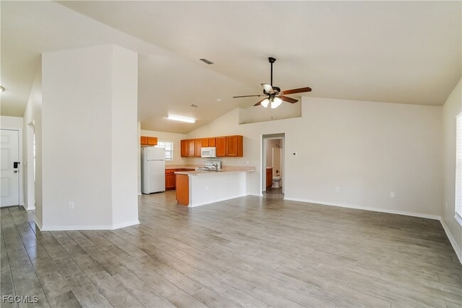 Photo - 1336 Japan St