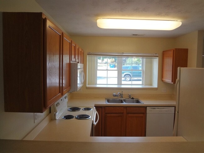 Photo - Spacious Home With Full Walk-Out Basement