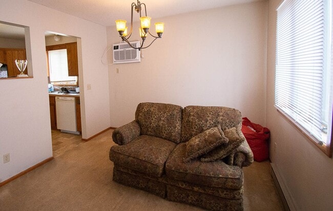 Photo - Upstairs condo with garage space in great NW location! Unit 16