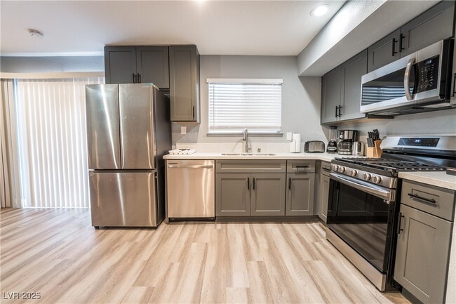 Photo - 3955 Savoy Ct