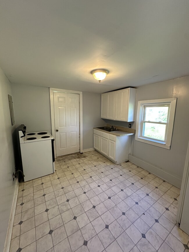 Photo - 3201 W 26th St