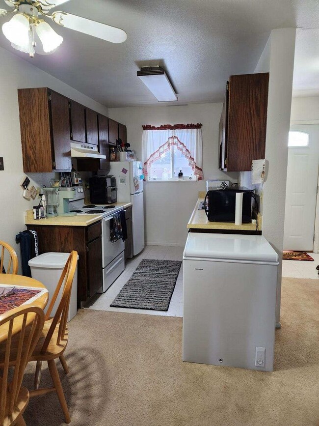 Photo - 2 Bedroom 1 Bathroom Apartment