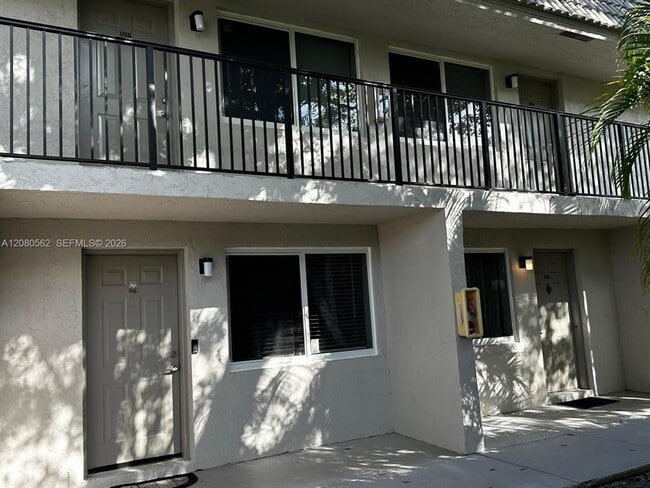 Building Photo - 3229 NW 102nd Ter Unit 3229