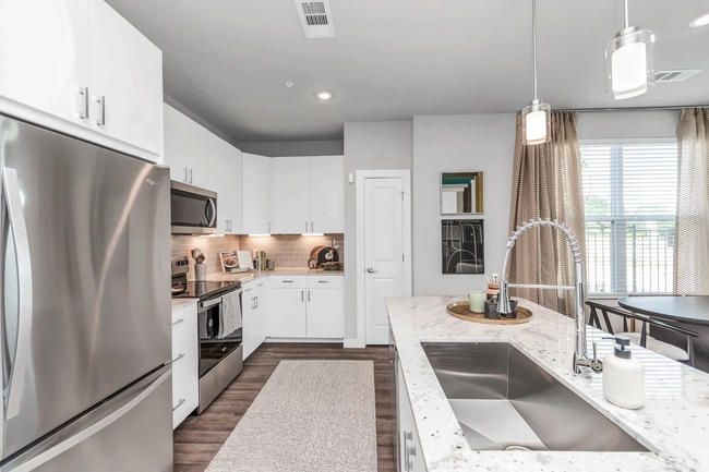 Photo - 2 Bed for $1,845 + 2 Months Free & $500 Lo... Unit TTPLC