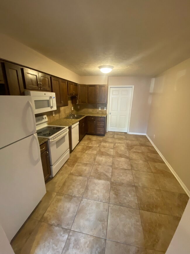 Photo - 6708 S 48th St Unit 6712