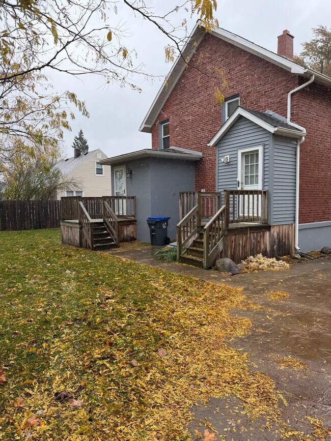 Photo - 3062 Laird Ave Unit 3062 Laird Ave #2