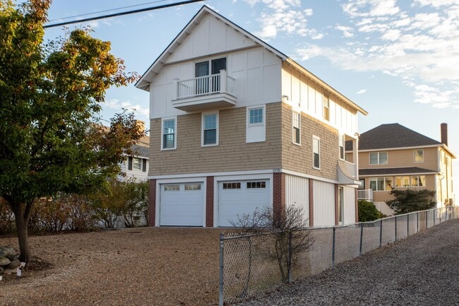 Photo - 1270 Ocean Blvd