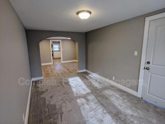 Photo - 262 S Pearl St Unit 3