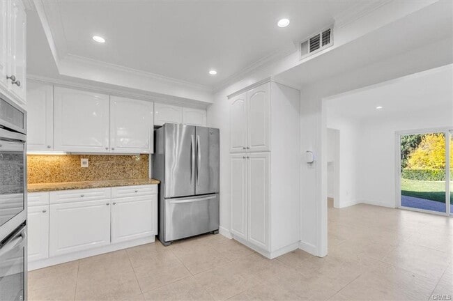 Photo - 8201 Clemens Ave