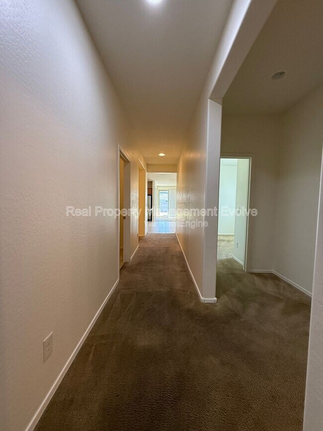 Photo - 15811 W Banff Ln
