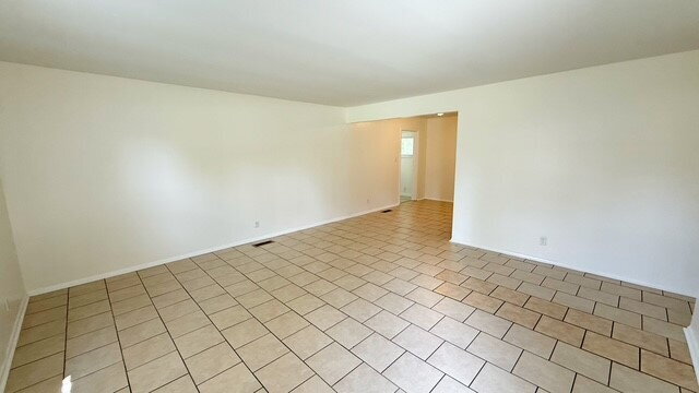 EAST SIDE 3 BEDROOM RANCH HOME AVAILABLE NOW!