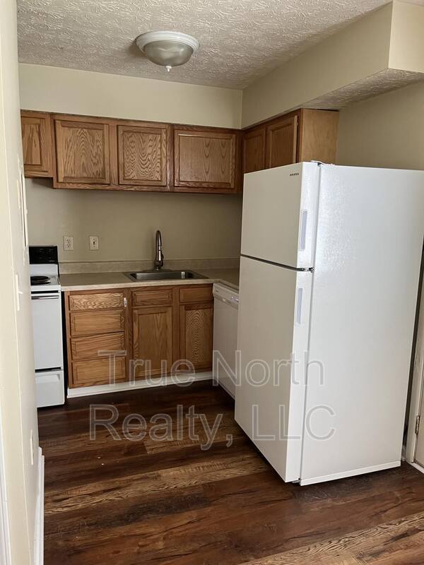 Building Photo - 3099 Jackielane Dr Rental