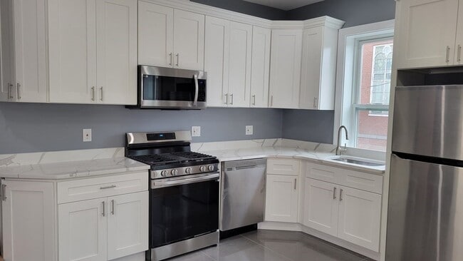 Photo - 339 Cambridge St Apartment Unit 2