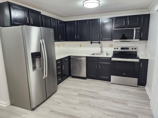 Photo - 109 Blackstone St Unidad 109 Rental