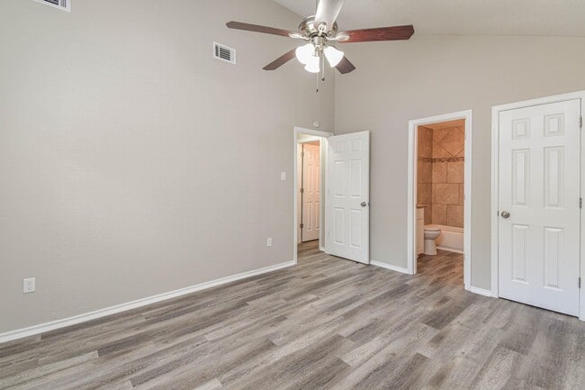 Photo - 13126 Townwood Dr