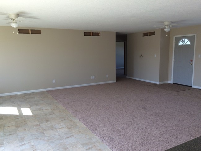 Photo - 1420 Richvale Rd