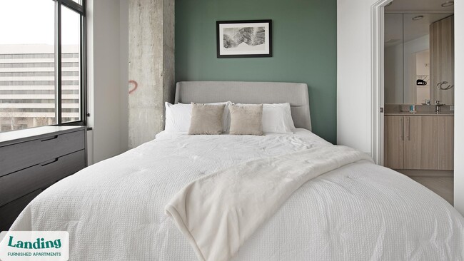 Photo - 5201 Leesburg Pike Unidad 432