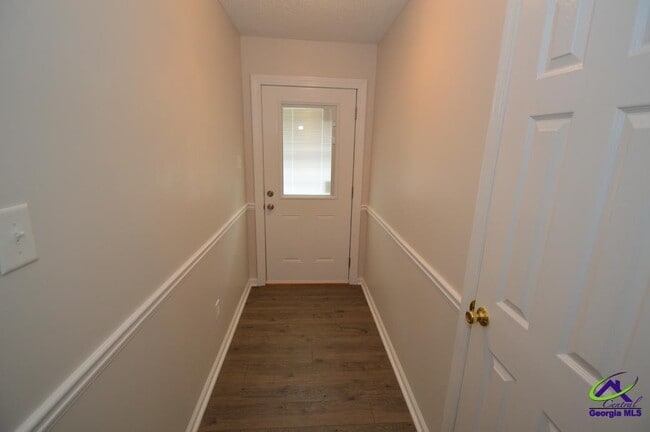 Photo - 309 Northlake Dr