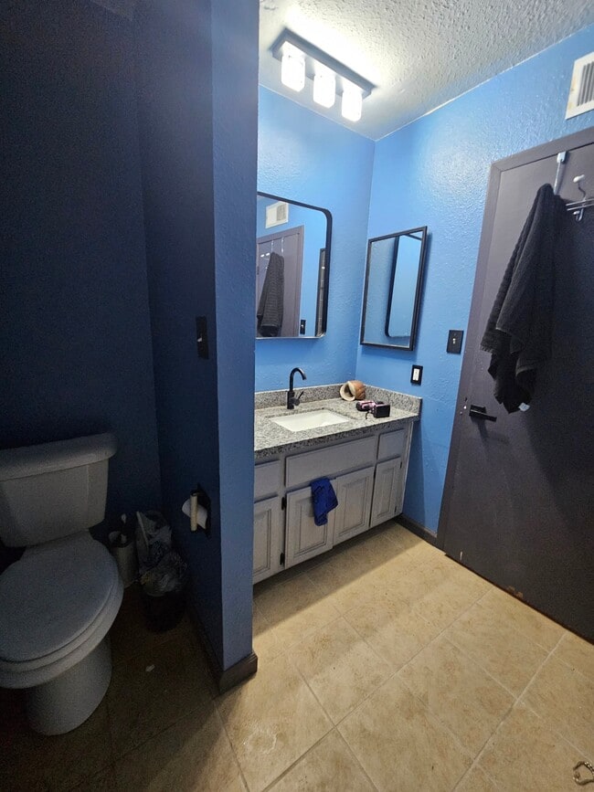 Photo - 7320 W Reade Ave