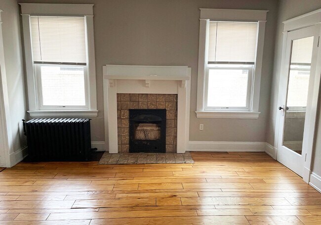 Photo - 3027 Clifton Ave Unidad 3027-07