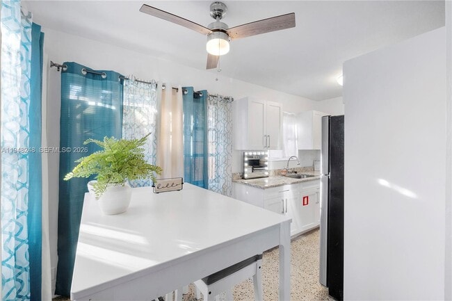 Photo - 1821 SW 11th Ct Unit Front