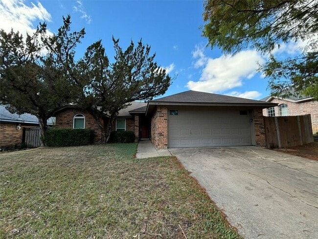 Photo - Beautifully updated 3-bedroom 2-bath home