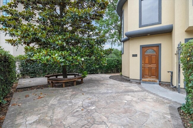 Photo - 6201 Taggart St Unit A