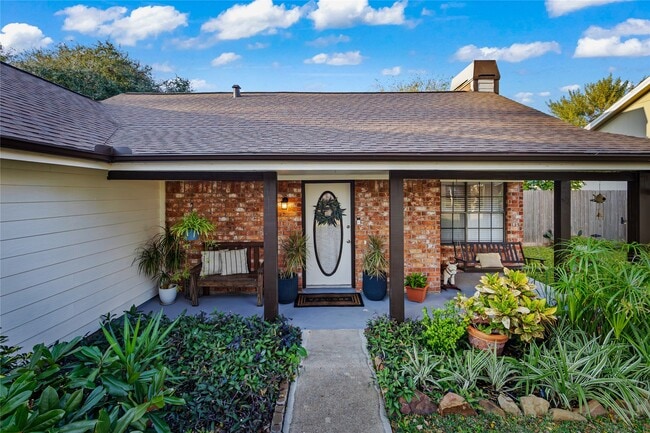 Photo - 10518 Sand Pass Ln