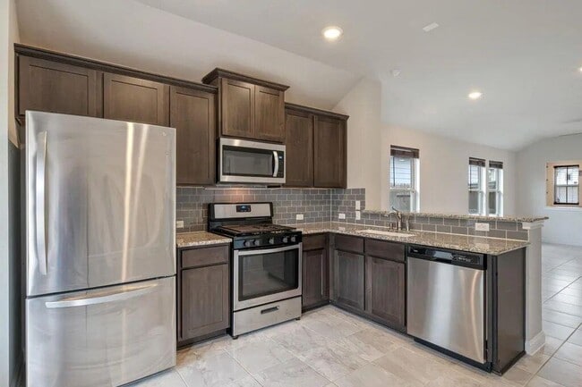 Photo - 8214 Cottage Rose Dr