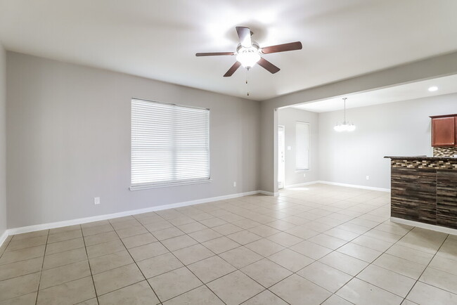 Photo - 4268 Tower Ln