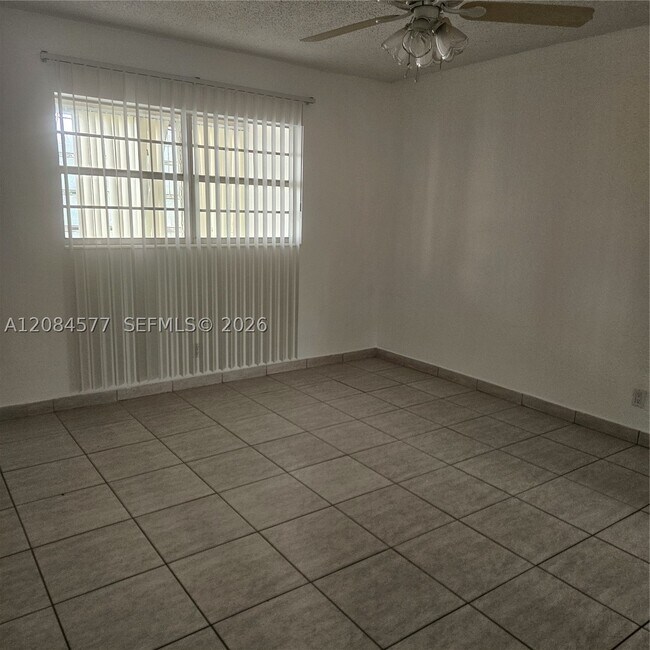 Photo - 5021 W Oakland Park Blvd Unit 204