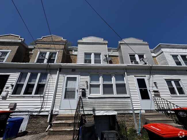 Building Photo - 140 E 21st St Rental