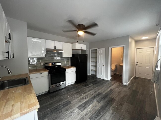 Building Photo - 41 Putnam St Unit #2