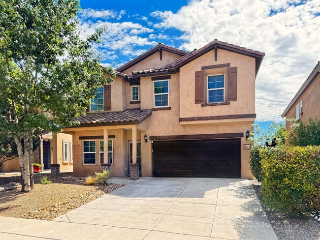 Building Photo - Wonderful 2 Story 3 BR Home in Loma Colorado