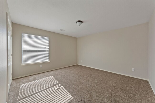 Photo - 3109 Woodson Dr