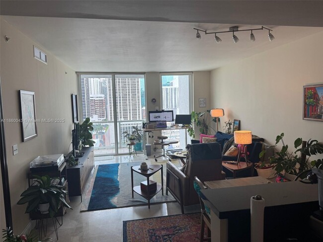 Photo - 244 Biscayne Blvd Unidad 1807