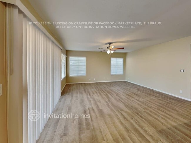 Photo - 7871 W Krall St