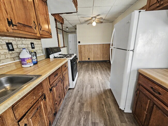 Photo - 1403 N Sumner Ave