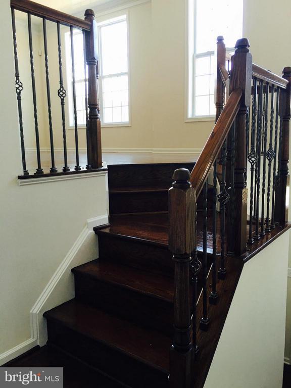 Photo - 42850 Edgegrove Heights Terrace