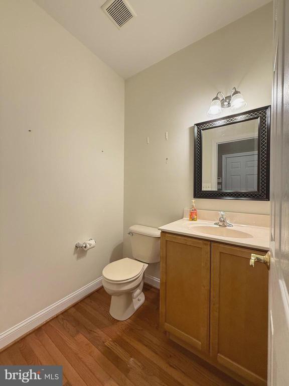 Photo - 122 Providence Ln