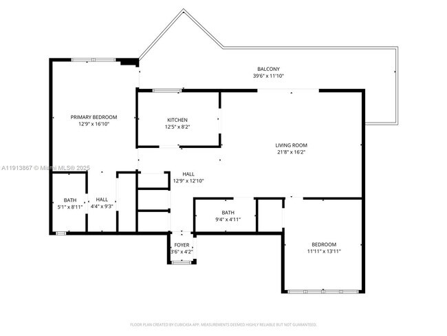 Photo - 555 NE 30th St Unidad 1004