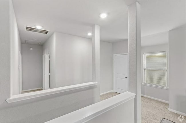 Building Photo - 21415 Bluebonnet Cove Ct Rental