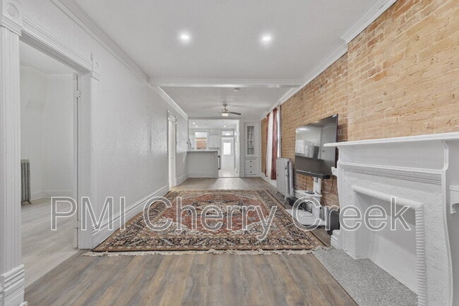 Photo - 3830 N Williams St