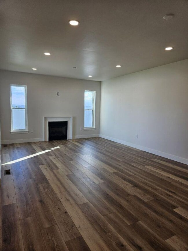 Photo - 3 bedroom in Billings MT 59106
