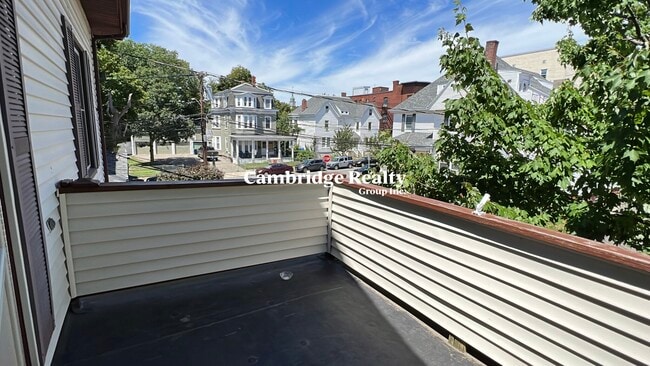 Photo - 22 Grand View Ave Unidad #1