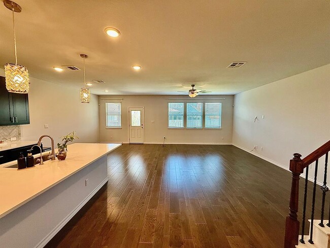 Photo - 6601 Folsom Ave