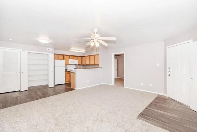 12151 N Interstate Hwy 35 Unit D