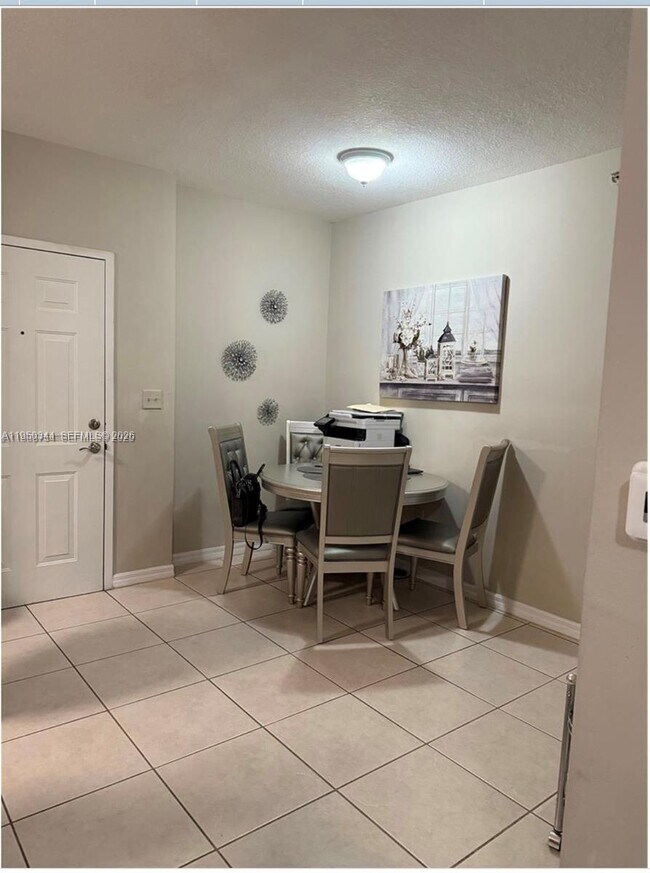 Photo - 11060 SW 196th St Unit 607