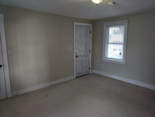 Photo - 143 Chestnut St Unidad 2